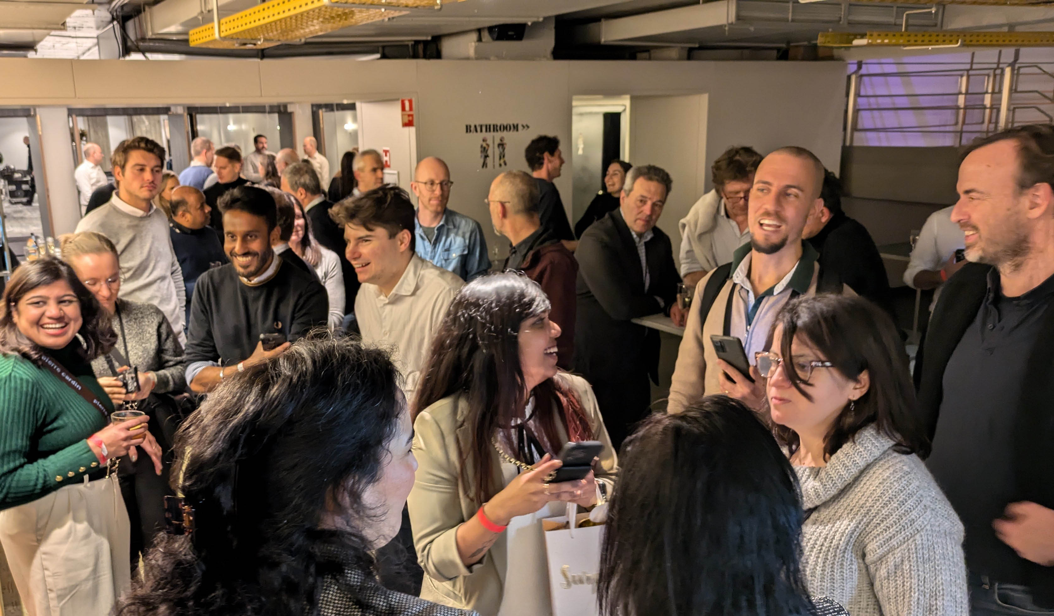 Pourquoi la teambuilding rend votre kick-off plus forte ?