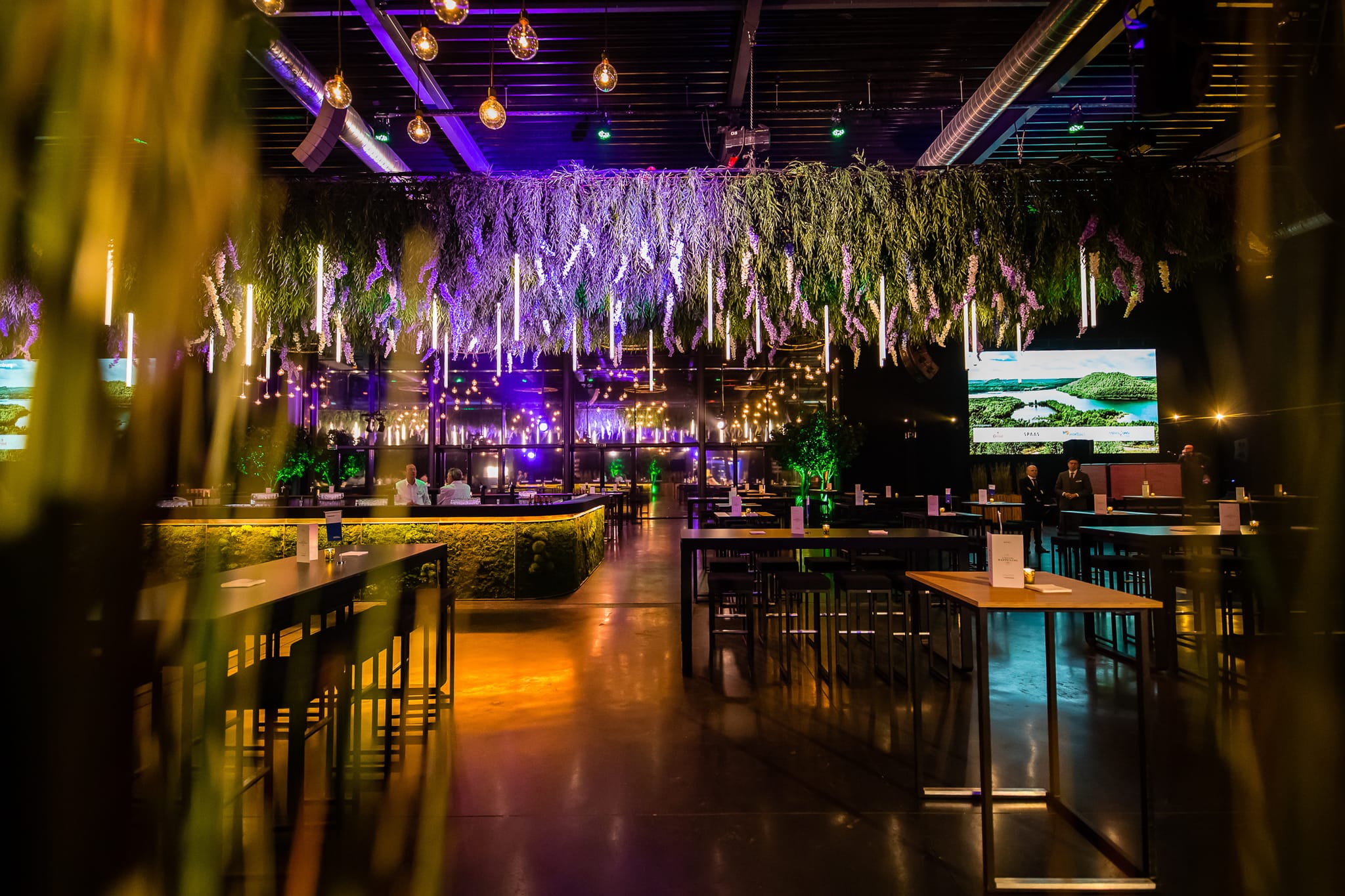 Hangar 58